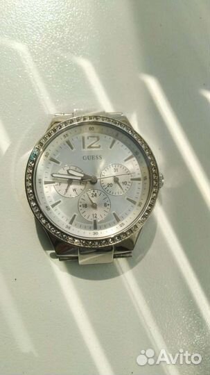 Часы guess водонепроницаемые