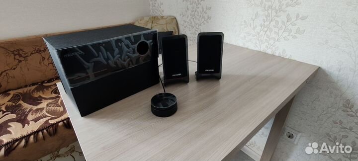 Колонки для компьютера 2.1