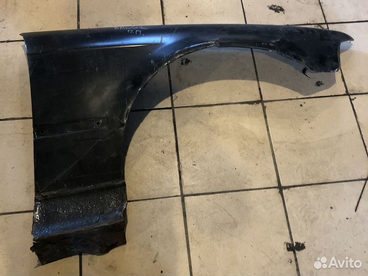 Крыло переднее правое BMW E36