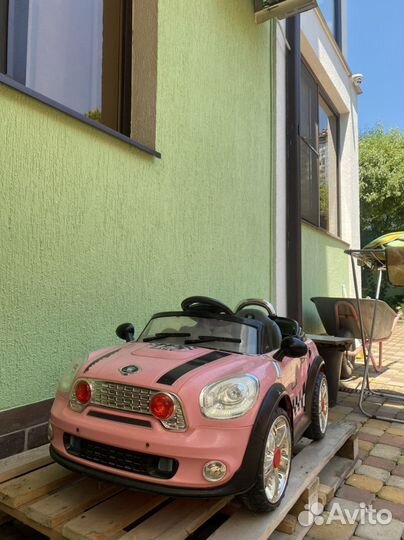 Детский электромобиль бу