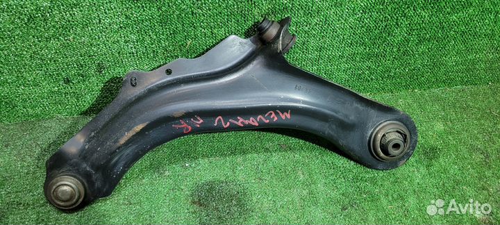 Рычаг подвески передний правый Renault Megane 2