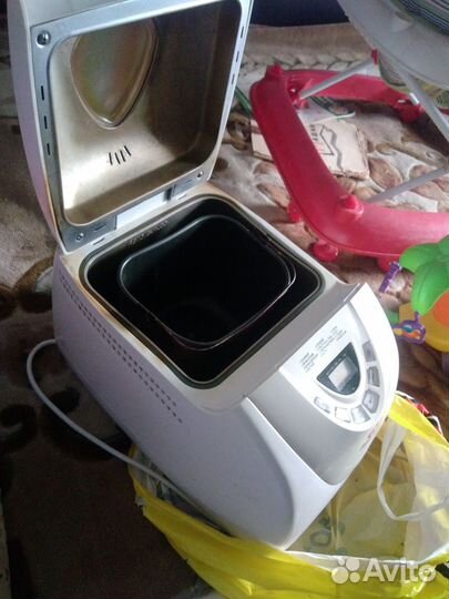 Хлебопечка на 900гр