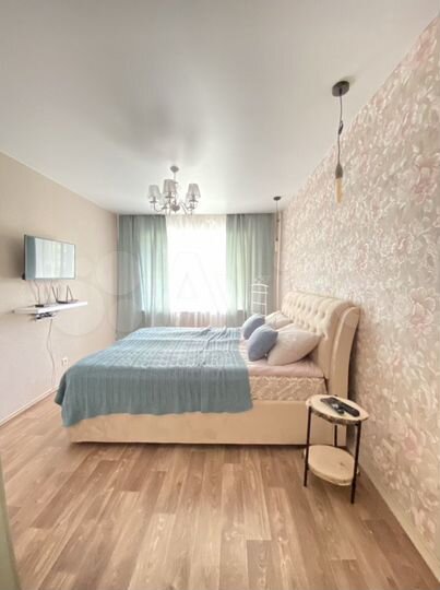 2-к. квартира, 60 м², 1/3 эт.