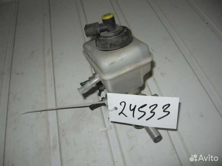 Цилиндр тормозной главный Renault Logan