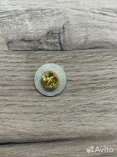 Значки серебро 925 угнту