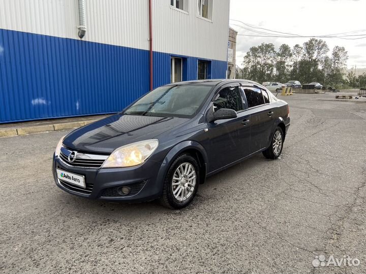 Opel Astra 1.6 МТ, 2008, 217 000 км