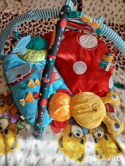 Развивающийся коврик