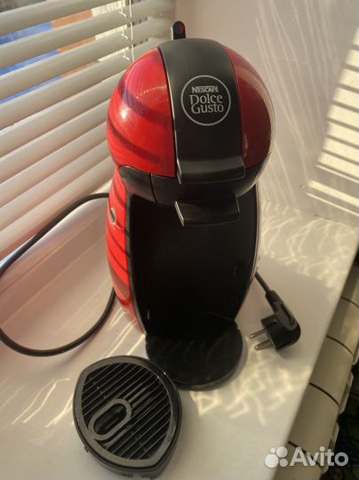 Капсульная кофемашина dolce gusto