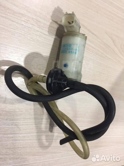 Насос мотор омывателя лобового стекла на Infiniti