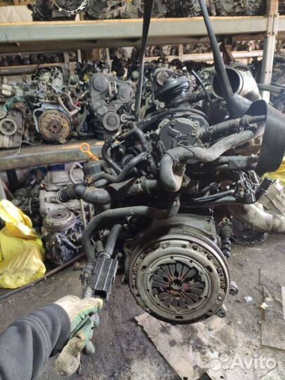 Двигатель Volkswagen Golf 4 (1997 - 2006) AXR