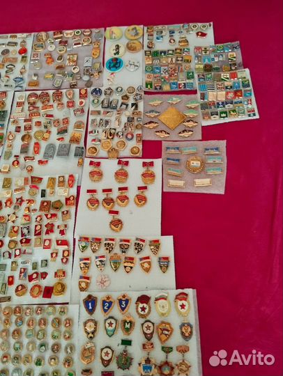 Значки и медали СССР