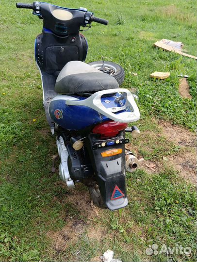 Скутер 50 кубов