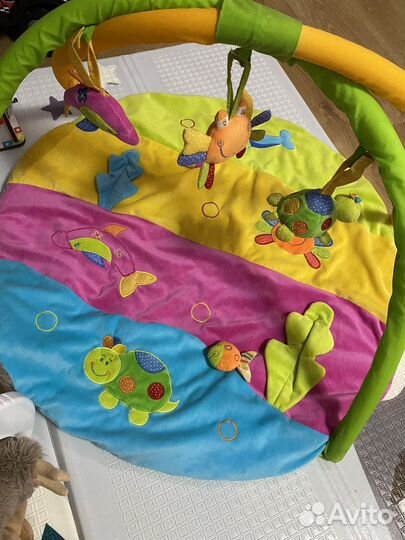 Развивающий коврик