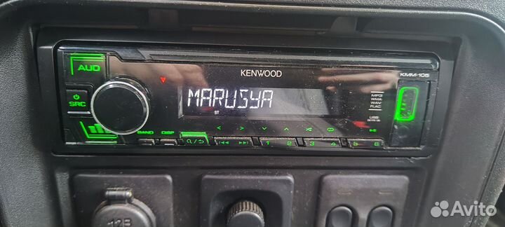Автомагнитола Kenwood KMM-105