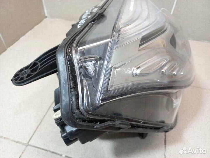 Фара правая Mercedes-Benz Glk-Class X204