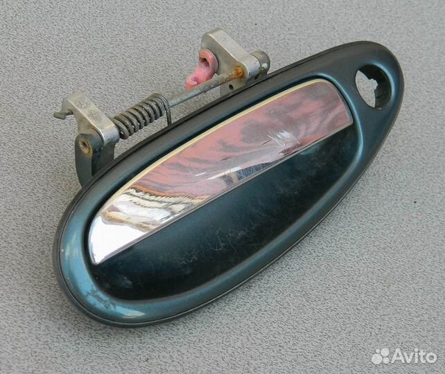 Ручка двери перед. лев. наружная Maxima A32