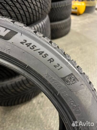 Michelin Pilot Alpin 5 SUV 245/45 R21 104V