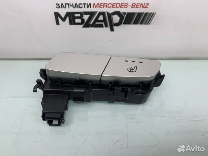 Кнопка подогрева сидения правая Mercedes W213 E