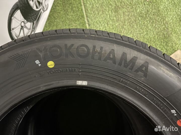 Yokohama Bluearth ES32 225/50 R17 94V