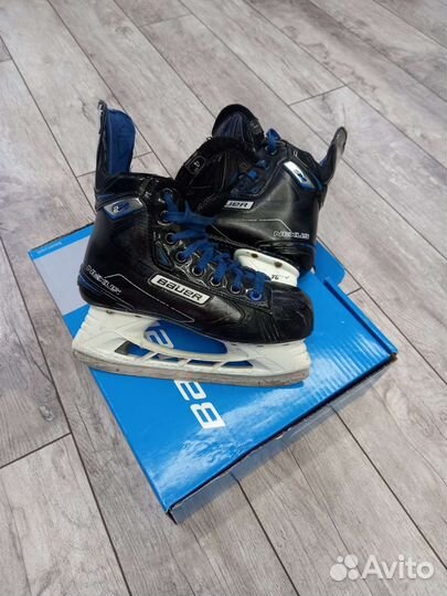 Хоккейные коньки bauer nexus 2 N размер 4ее