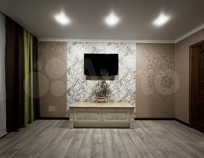 2-к. квартира, 50 м², 5/9 эт.