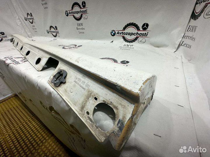 Парог правый Mercedes Benz 221 AMG