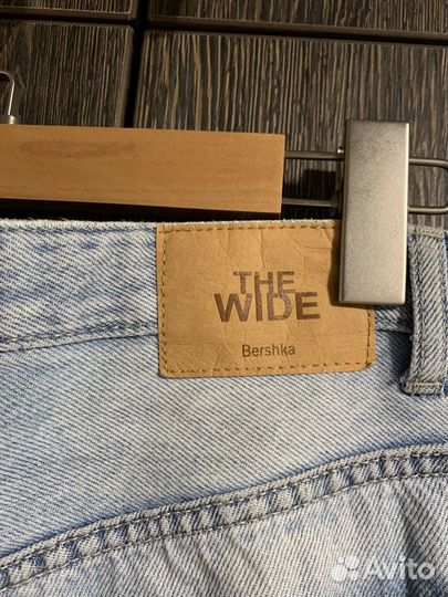 Джинсы wide leg Bershka 38