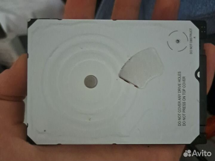 Продаю жёсткий диск на ноутбук на 2т