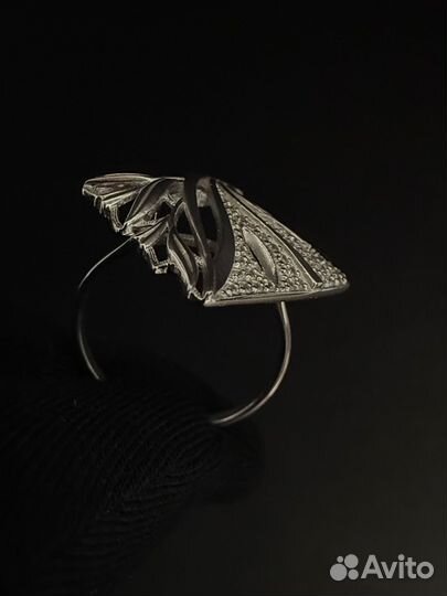 Кольцо из белого золота 585