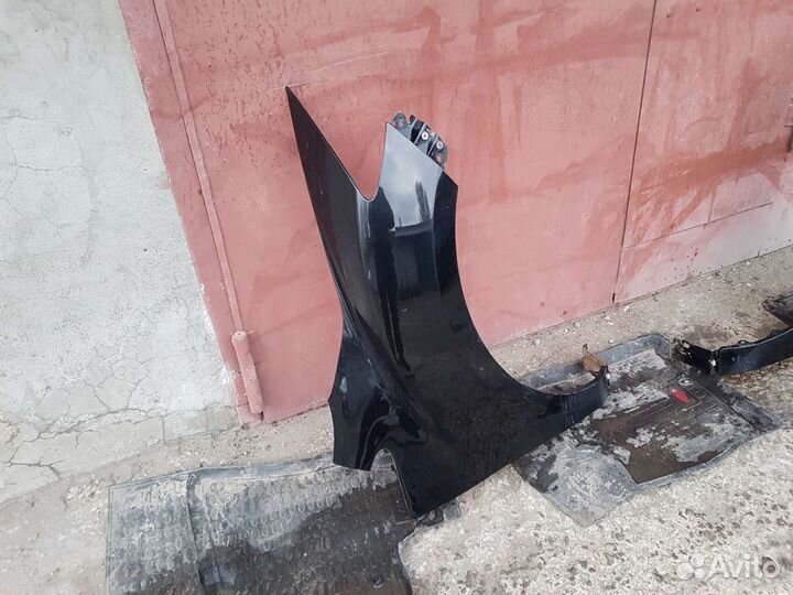 Крыло переднее правое Mazda cx7 (2006-2012)
