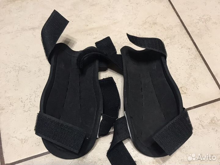 Футбольная защита Demix