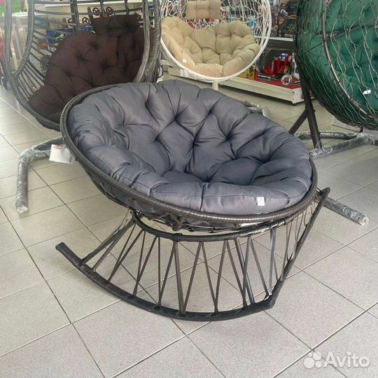 Шезлонг