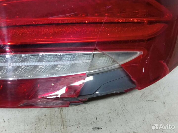 Фонарь задний правый Mersedes W 213