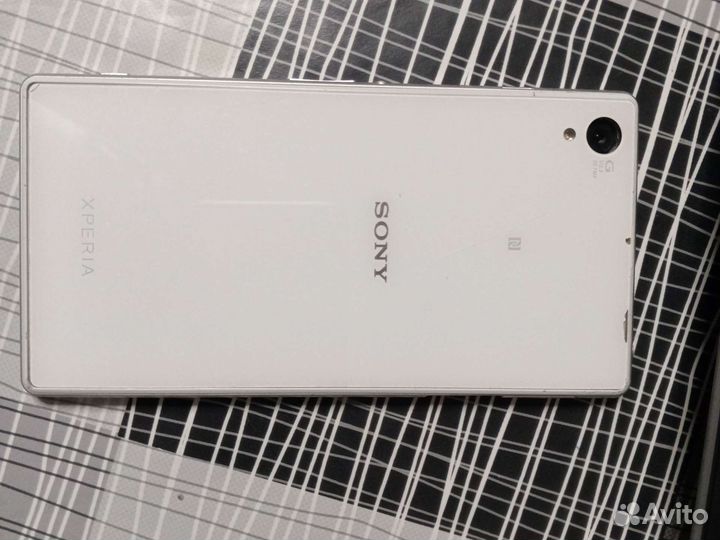 Телефон Sony xperia