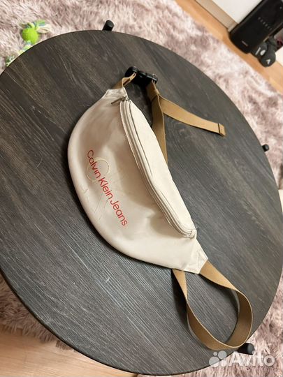 Сумка поясная