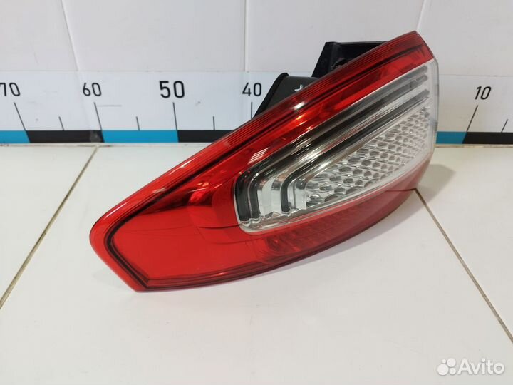 Фонарь задний наружный левый Mondeo IV 2010-2015