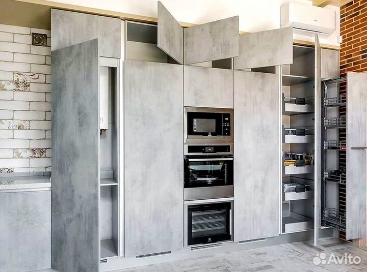 Кухонный гарнитур 