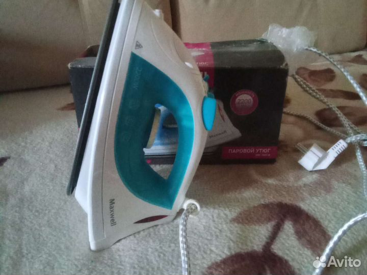 Паровой утюг Maxwell почти новый в коробке