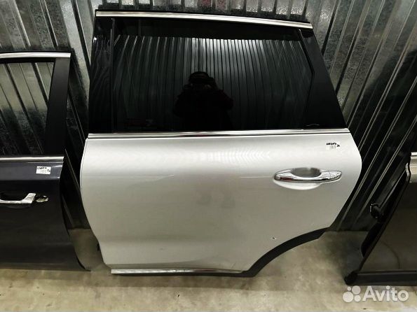 Дверь левая задняя Kia Sorento 3 Prime