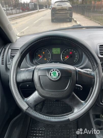 Skoda Roomster 1.6 МТ, 2011, 220 000 км