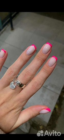 Маникюр с выездом на дом