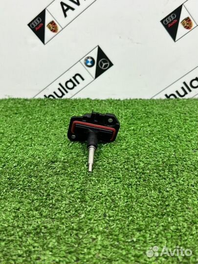 Датчик температуры Bmw 5-Series G30 2019