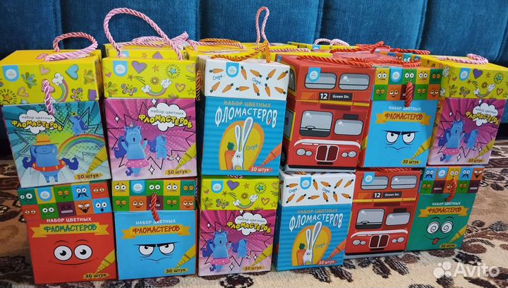 Набор цветных фломастеров 30 штук 32 коробки