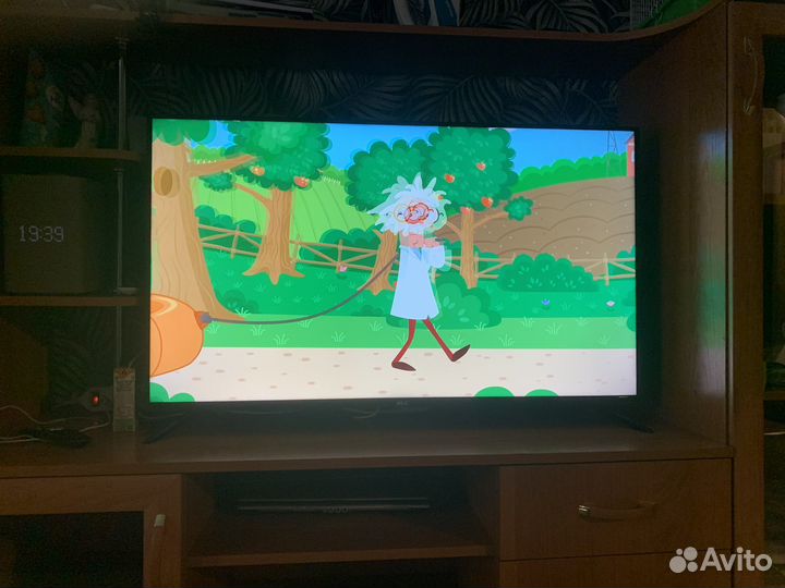 Телевизор SMART tv haier