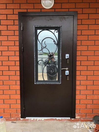 Двери металлические входные склад