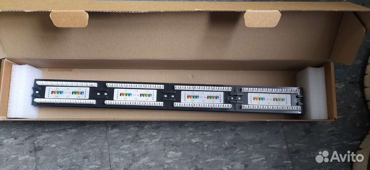 Патч-панель 24