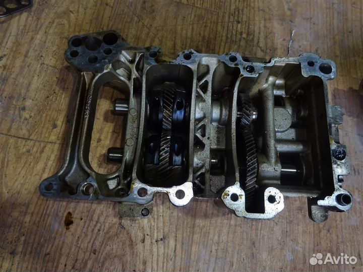 Насос масляный volkswagen Passat B6 2005-2010