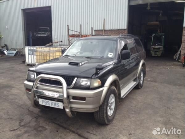 Разбор на запчасти Mitsubishi Montero Sport / Paje