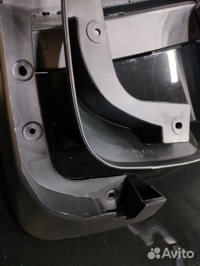 Брызговики на honda jazz fit