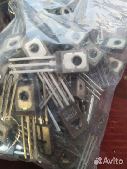 Радиодетали в т.ч кт 704А